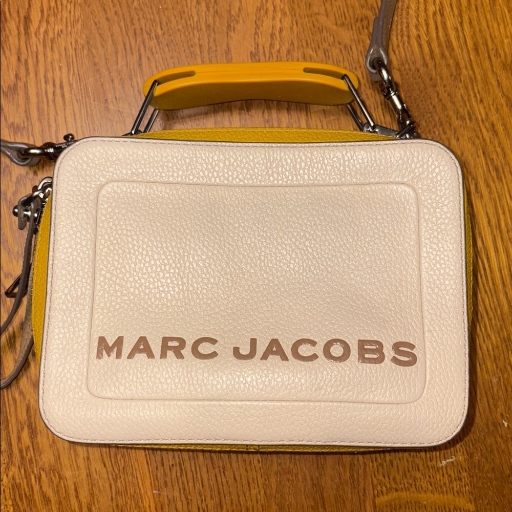 Marc Jacobs apricot lunchbox box bag 8x6x3.5 - Picture 2 of 9
